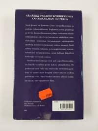 Yksin sisäpiirissä