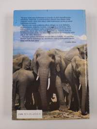 Lovikorvan klaani : norsujen elämää Keniassa