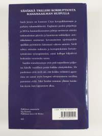 Yksin sisäpiirissä