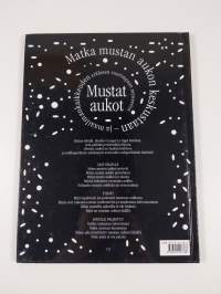 Mustat aukot