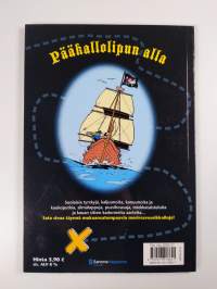 Pääkallolipun alla
