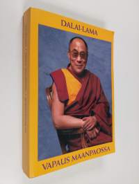 Vapaus maanpaossa : hänen pyhyytensä 14 Dalai-Laman omaelämäkerta