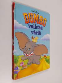 Dumbo vaihtaa väriä