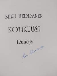 Kotikuusi : runoja (signeerattu)