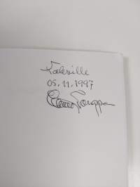 Ajanjälkiä (signeerattu, tekijän omiste)