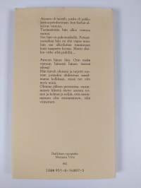 Loinen ja kruunu : pienoisromaani