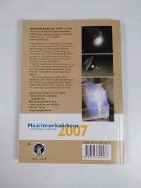 Maailmankaikkeus 2007 : tähtitieteen vuosikirja - Tähtieteen vuosikirja