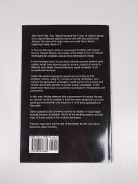 Fascism: 100 Questions Asked and Answered (ERINOMAINEN)