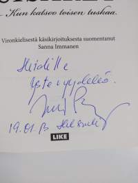 Suomenlahden sisaret : kun katsoo toisen tuskaa (signeerattu, tekijän omiste)