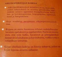 Aikuisopiskelijan kemiaa