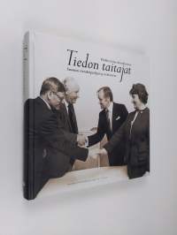 Tiedon taitajat : Suomen tietokirjailijat ry:n historia