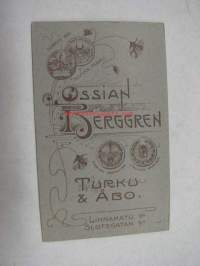 Valokuvaamo Ossian Berggren, Turku -visiittikorttivalokuva