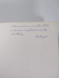 Naapurit vastoin tahtoaan : Suomi neuvostodiplomatiassa Tartosta talvisotaan 1, 1920-1932 (tekijän omiste)