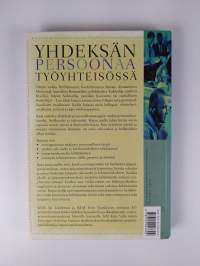 Yhdeksän persoonaa työyhteisössä