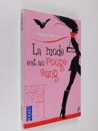 La mode est au rouge sang