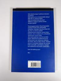 Hetkisen pituus ja muita kirjoituksia kielestä (ERINOMAINEN)