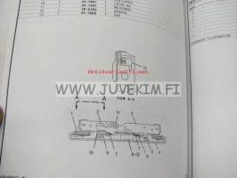 Caterpillar 988B Wheel Loader Parts Manual I-III (3408 engine) -kuormaaja varaosaluettelo 3-osaisena