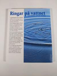 Ringar på vattnet : om sommar, sol och simning