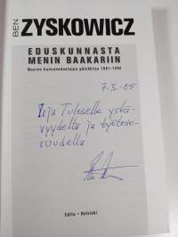 Eduskunnasta menin baakariin : nuoren kansanedustajan päiväkirja 1981-1982 (signeerattu)