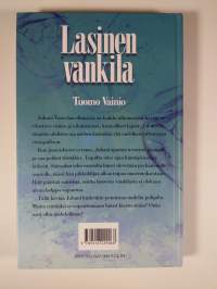 Lasinen vankila (ERINOMAINEN)