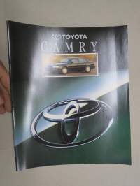 Toyota Camry 1992 -myyntiesite + tekniset tiedot