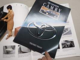 Toyota Camry 1992 -myyntiesite + tekniset tiedot