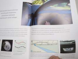 Toyota Camry 2000 -myyntiesite + tekniset tiedot