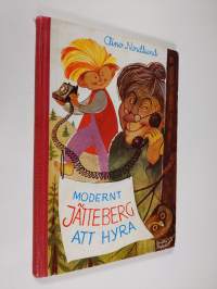 Modernt jätteberg att hyra