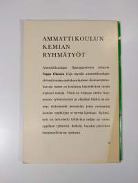 Ammattikoulun kemian ryhmätyöt