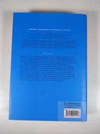 Mathematics of Quantization and Quantum Fields (ERINOMAINEN)