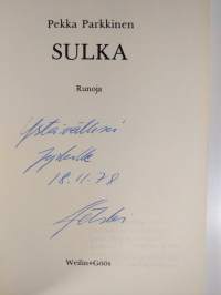 Sulka : runoja (signeerattu)