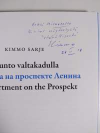 Asunto valtakadulla = Kvartira na prospekte Lenina = An apartment on the prospekt (signeerattu)