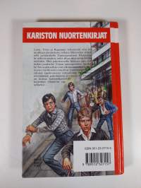 Saalistajat iskevät hämärässä