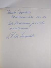 Yli reviirin (signeerattu)