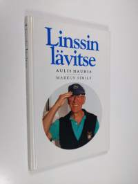 Linssin lävitse : Aulis Hauhian Instrun vuosista ja vähän muustakin (signeerattu)