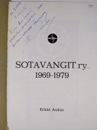 Sotavangit ry 1969-1979 (signeerattu)