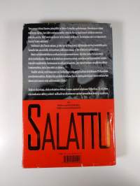 Salattu suhde