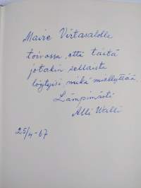 Ikkunat etelään päin (signeerattu)