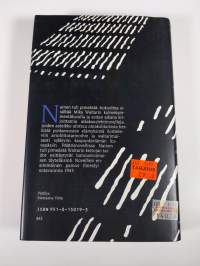 Nainen tuli pimeästä ja muita novelleja