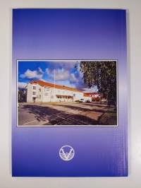 Viisi vuosikymmentä vesihuoltoa Oulaisissa : Oulaisten vesiosuuskunta 1950-2000