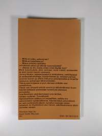 Tietä etsien (signeerattu)