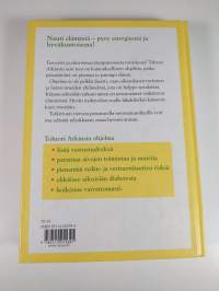 Tri Atkinsin kumouksellinen dieetti : pysy nuorena kaiken ikää