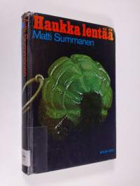 Haukka lentää