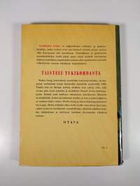 Taistelu tukikohdasta : seikkailuromaani