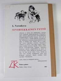 Sinihilkkainen tyttö