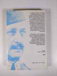 Miekka tuppeen : poliittisen ja sotilaallisen johdon dualismi Suomen sodissa 1939-1944 (ERINOMAINEN)