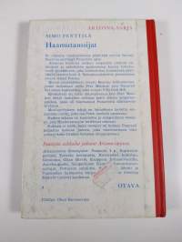 Haamutanssijat : punavyön seikkailuja