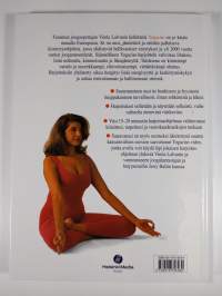 Yogacise : uusi tehokas kiinteytysohjelma