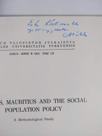 Titmuss, Mauritius and the Social Population Policy - A Methodological Study (tekijän omiste)