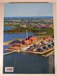 Naapurina Ruoholahti : 1992-2002, asukkaat - toimitilat - kanava : 10-vuotisjuhlakirja = Neighbours Ruoholahti : the first 10 years : people - jobs - townscape